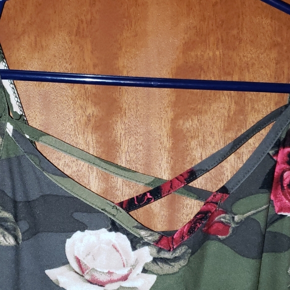 Like New! Worn Once! RUE21 Cami - Picture 2 of 4